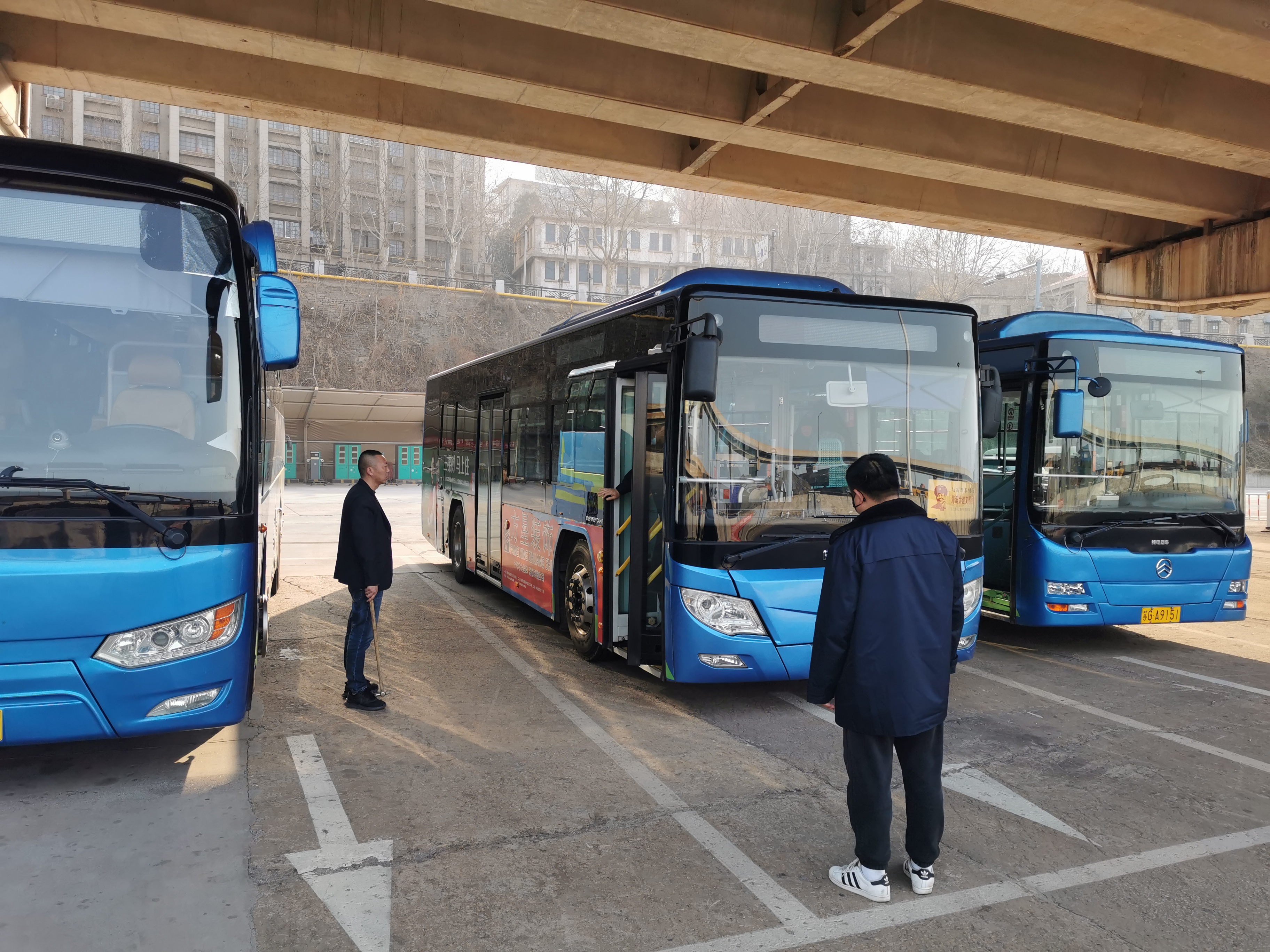 公交集團(tuán)公交事業(yè)二部開展駕駛員應(yīng)急處置專項(xiàng)檢查