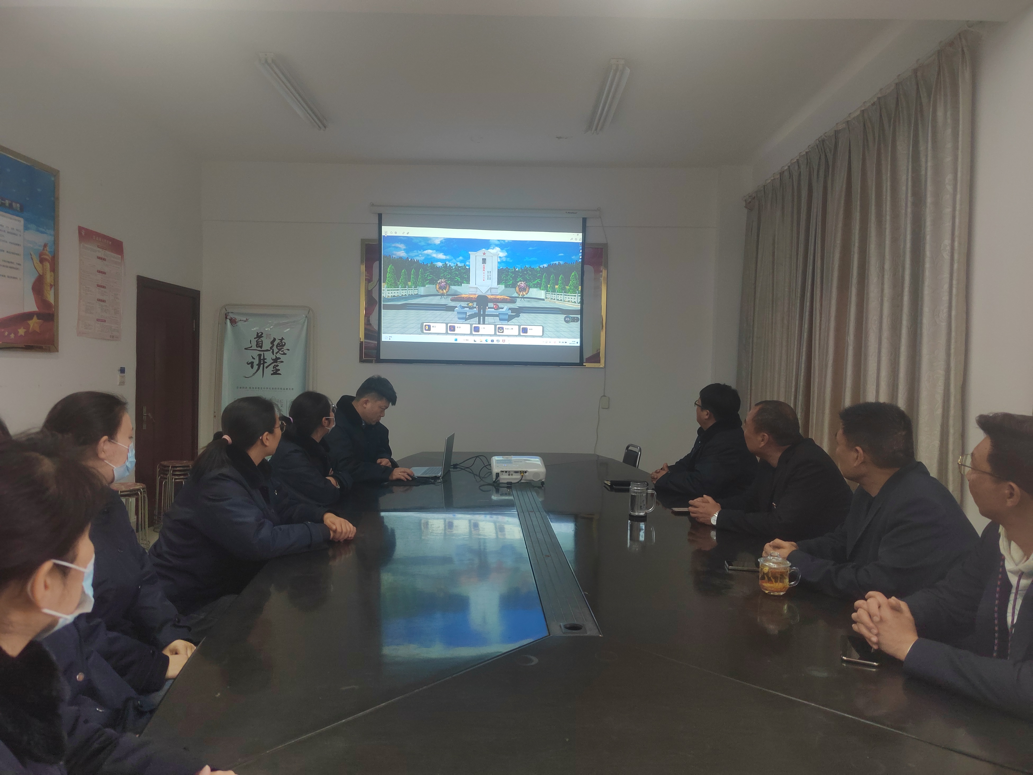 公交集團公交事業(yè)二部開展2023崇尚“銘記歷史緬懷英烈 崇尚英雄爭做先鋒”網(wǎng)上清明祭奠英烈活動