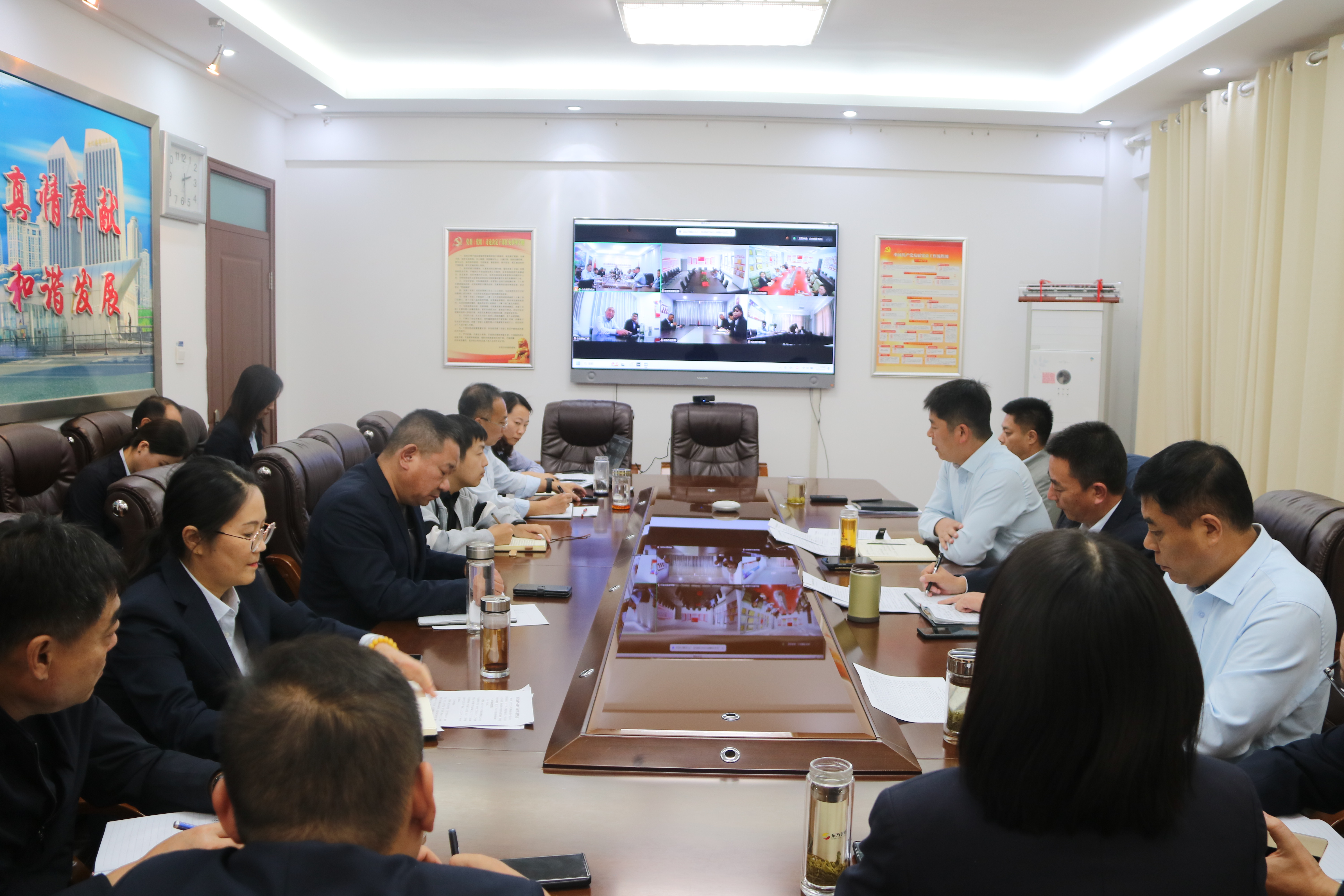 公交集團(tuán)召開(kāi)節(jié)后“收心會(huì)”