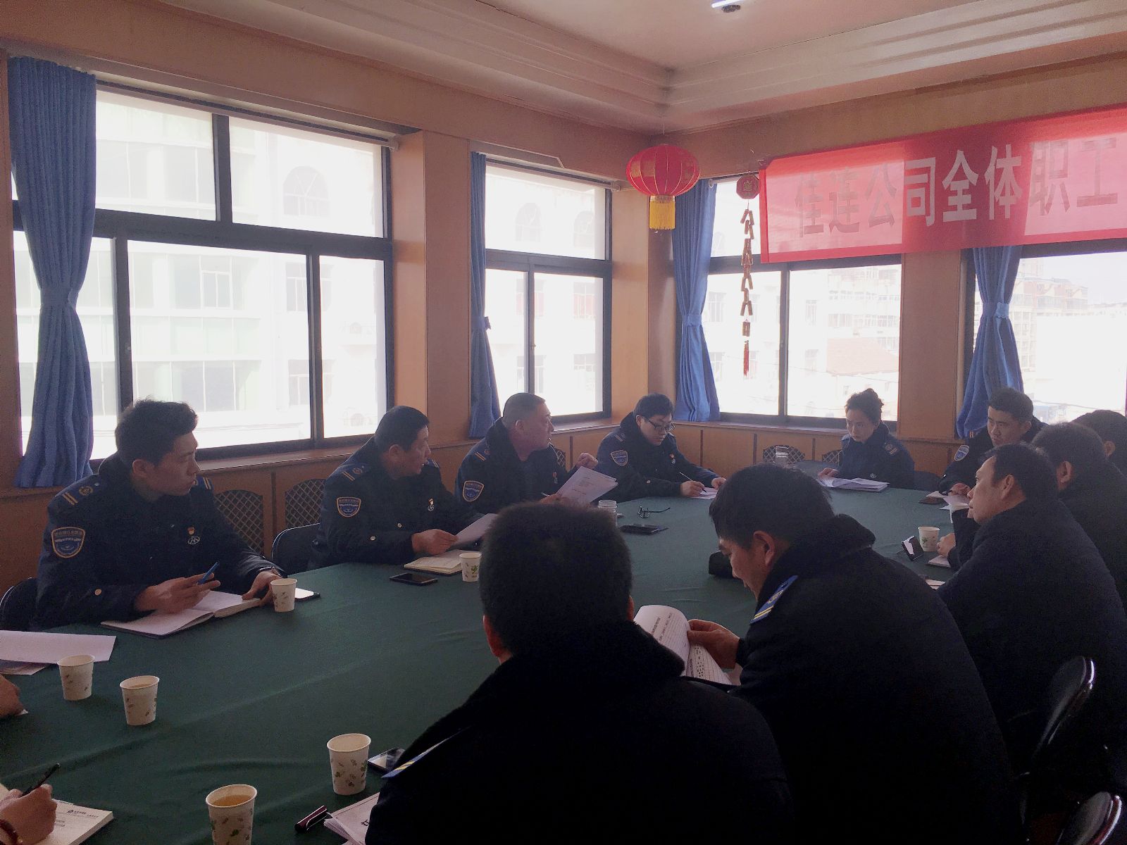 公交集團召開春節(jié)后首次生產(chǎn)運營工作會議