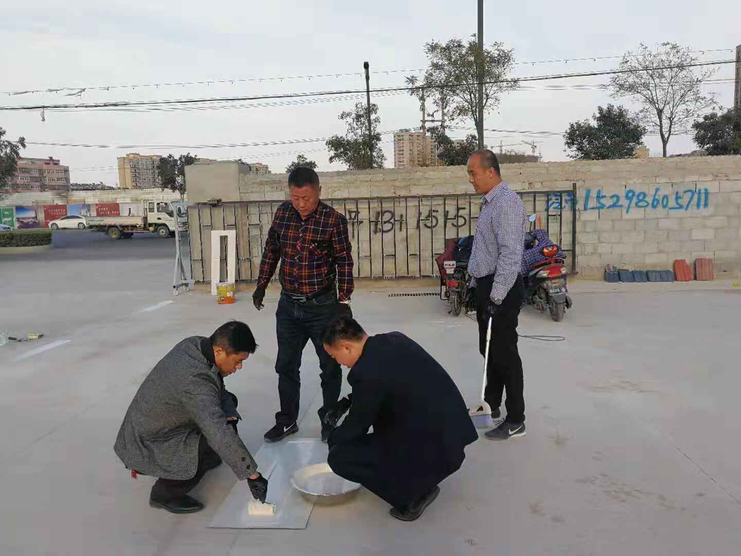 公交集團海通公交公司開展新場站車位測量畫分工作