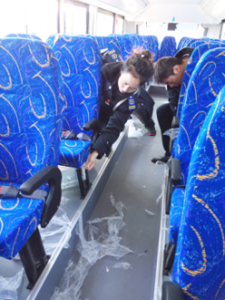 公交佳連全力保障市“兩會”運(yùn)輸安全工作