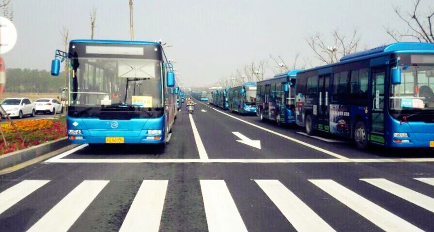 海通公交圓滿完成我市萬人健步月牙島活動交通運(yùn)輸保障工作