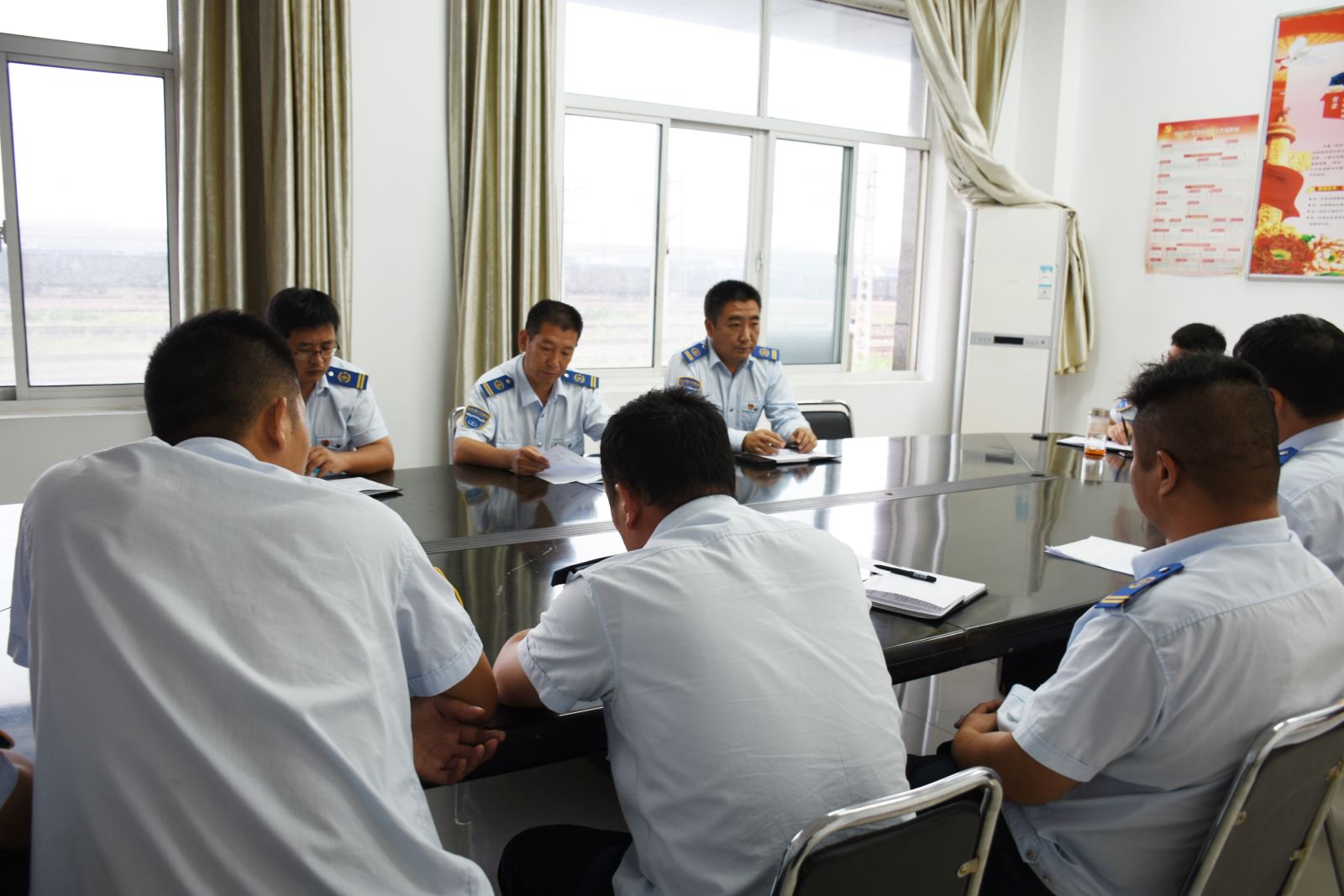 公交集團(tuán)東部公司召開中秋、國(guó)慶期間廉政建設(shè)工作專題會(huì)議