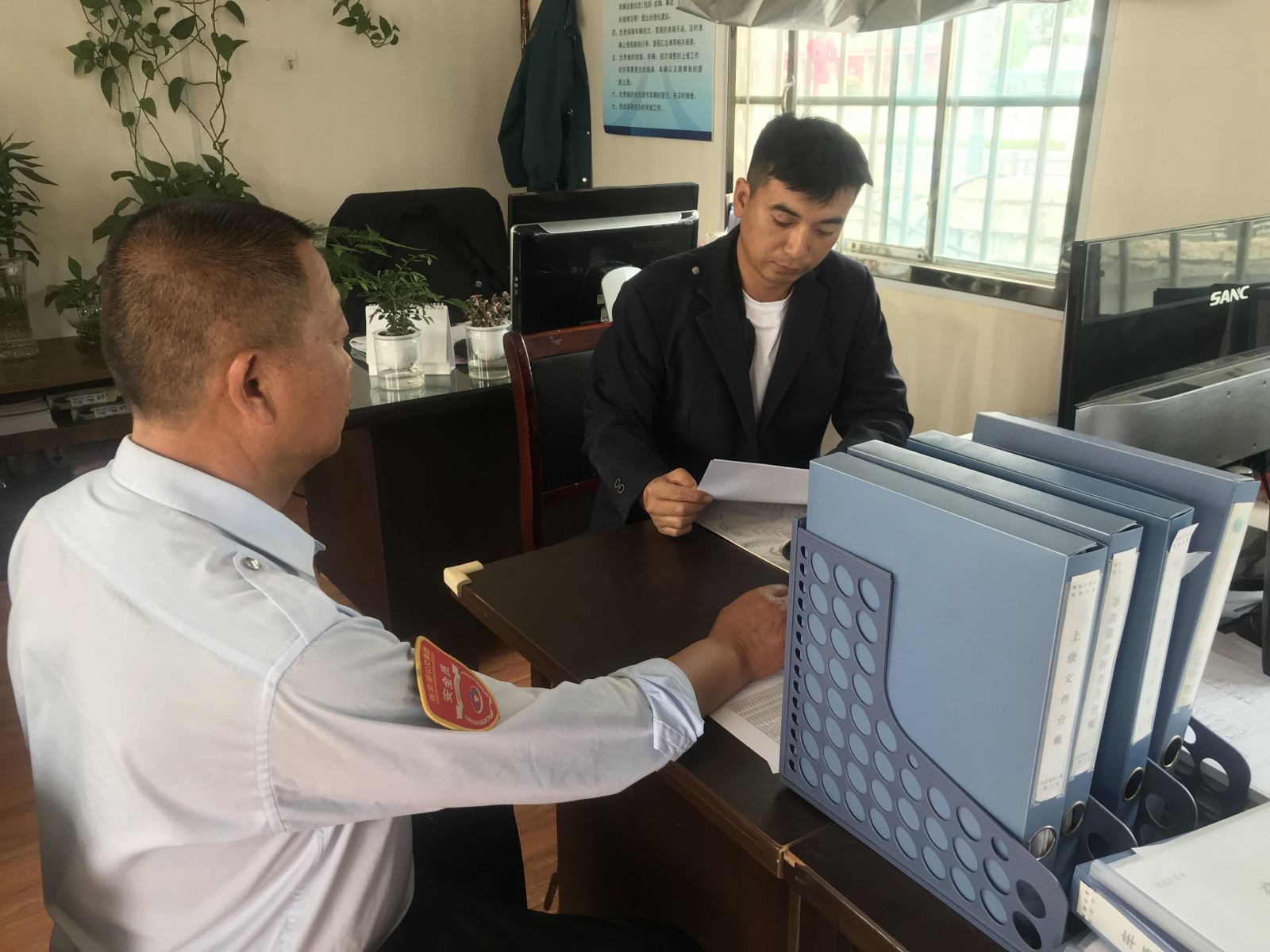 公交集團(tuán)公交事業(yè)一部開展駕駛員 “一對(duì)一”幫教