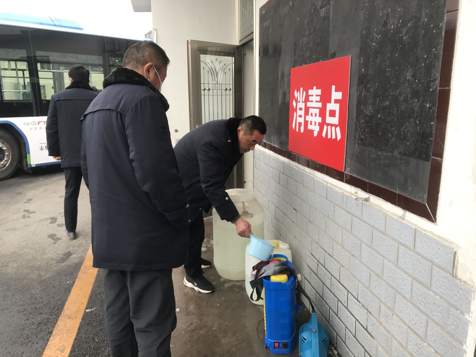 公交集團公交事業(yè)一部開展春運安全大檢查  為春運安全運輸保障保駕護航