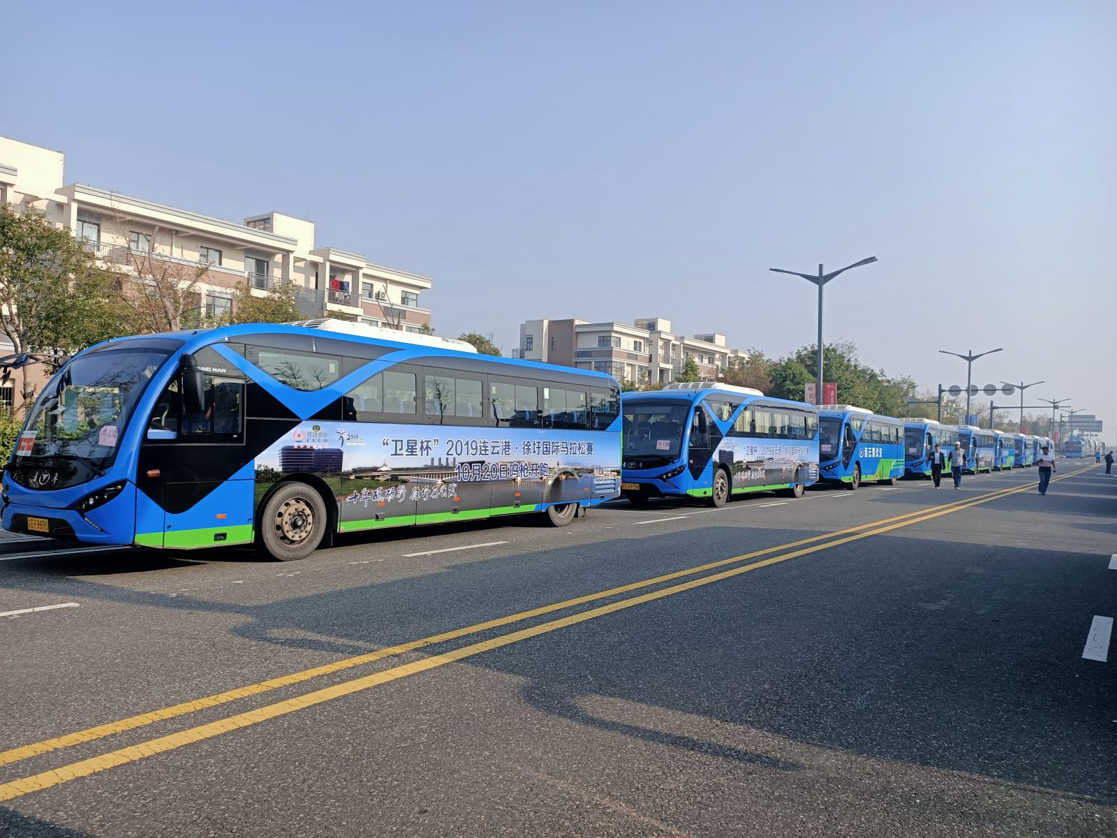 公交集團(tuán)圓滿(mǎn)完成“衛(wèi)星杯”2019連云港·徐圩國(guó)際馬拉松運(yùn)輸保障工作