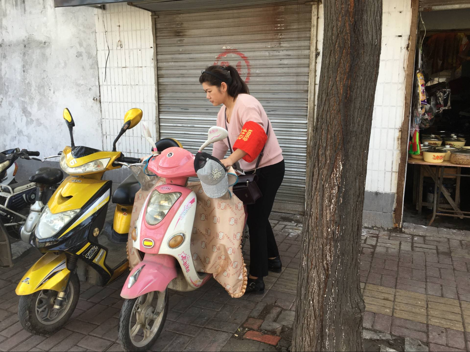 公交集團(tuán)參加創(chuàng)衛(wèi)聯(lián)動(dòng)共建活動(dòng)