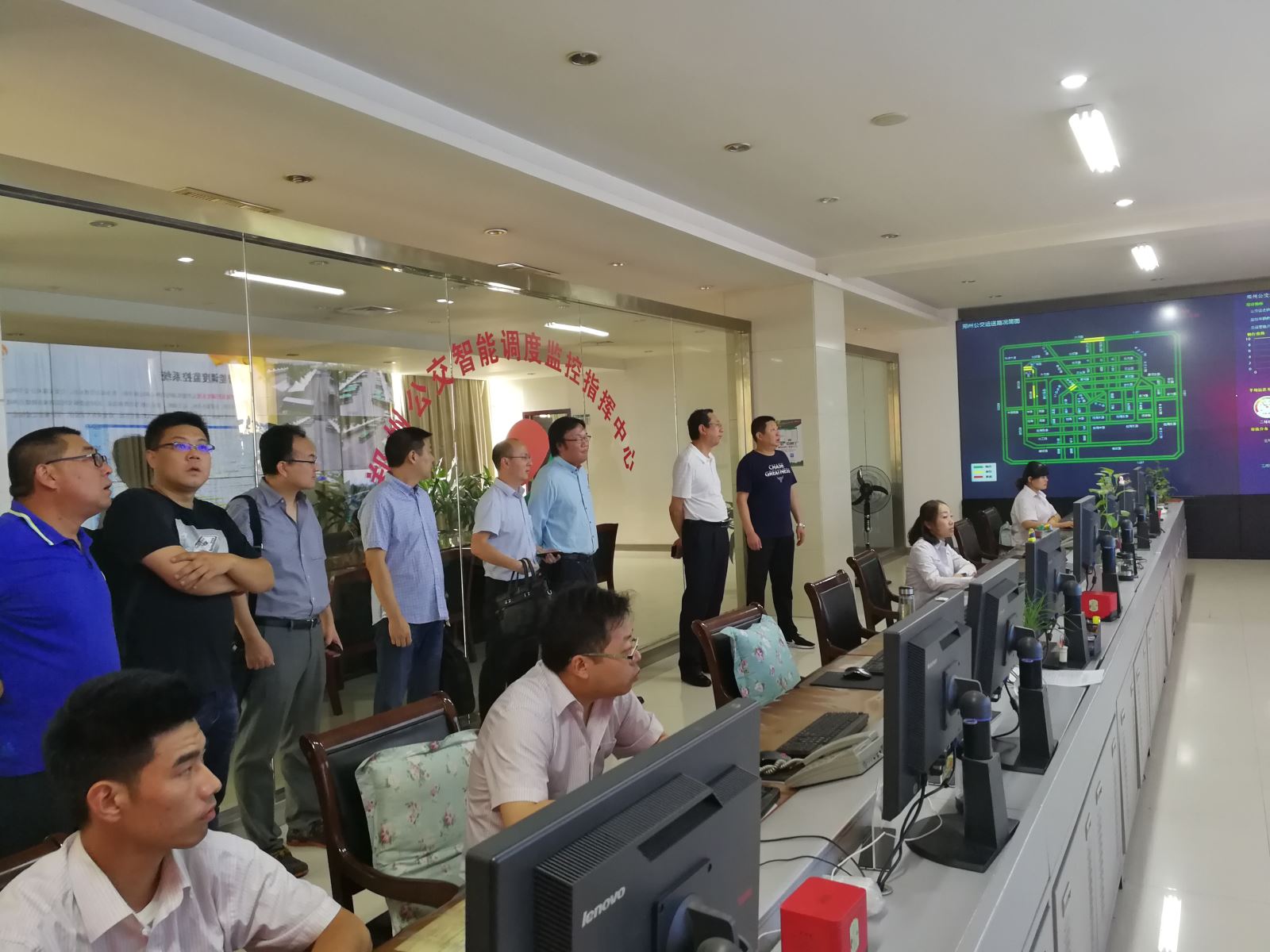 公交集團赴鄭州公交考察學習信息化建設(shè)經(jīng)驗