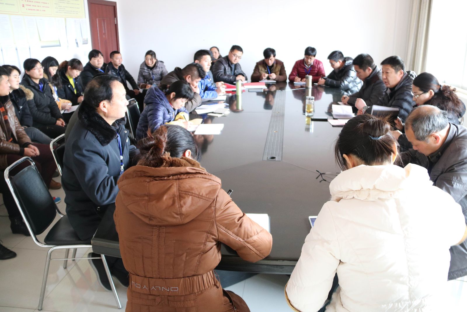 公交東部公司認(rèn)真貫徹落實(shí)《海通公交2016年安全生產(chǎn)工作會(huì)議》精神